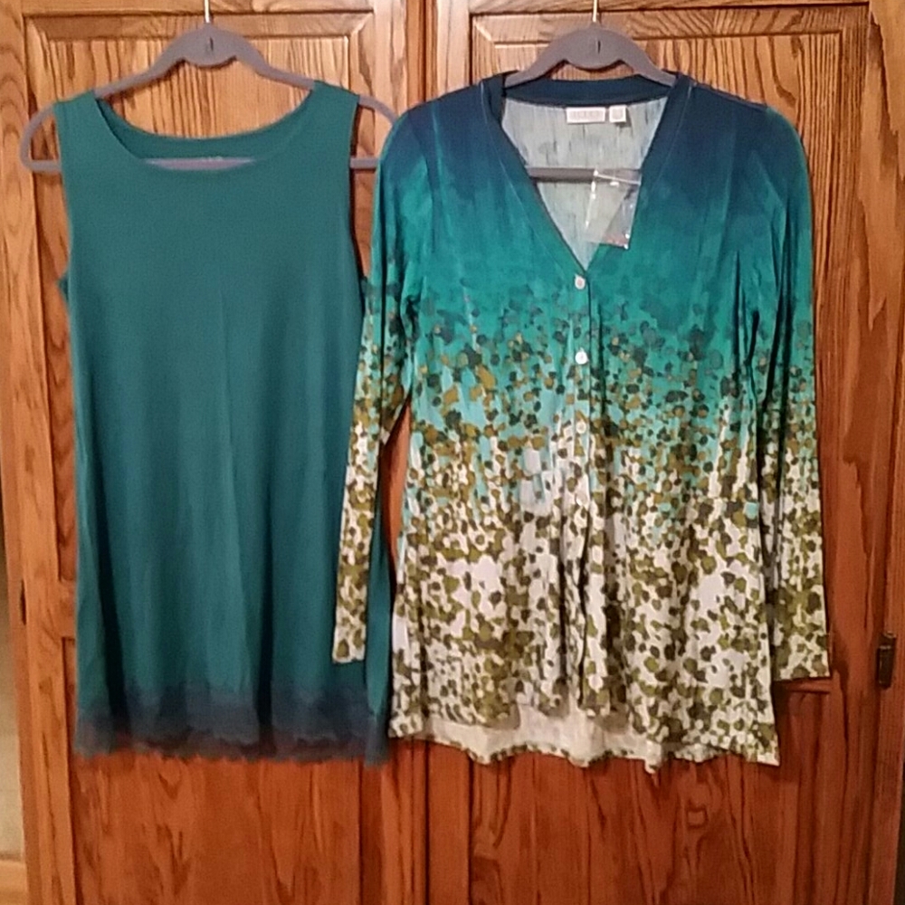 Lori Goldstein cardigan and tank